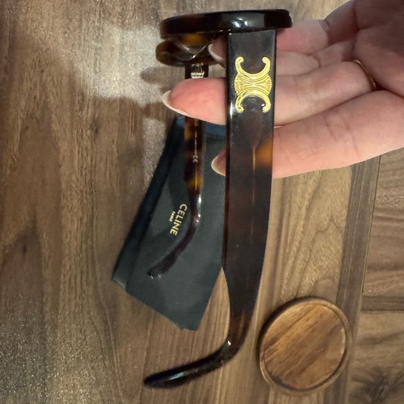 Celine Triomphe Sunglasses in havana - Picture 3 of 5